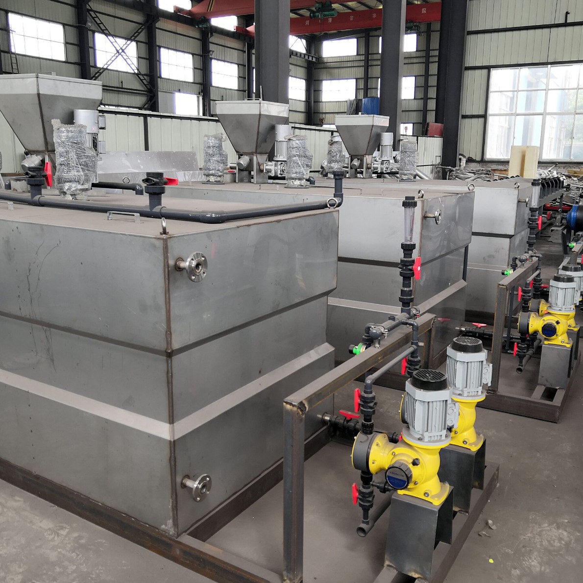 污水處理篩網(wǎng)、格柵過(guò)濾的作用是什么-樂(lè)中環(huán)保