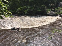 雷達(dá)水位計(jì)在線監(jiān)測(cè)系統(tǒng)，可供山洪多發(fā)地區(qū)使用